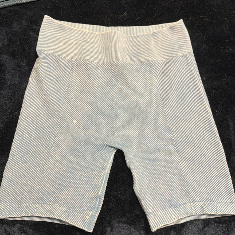 Buttery soft biker shorts!